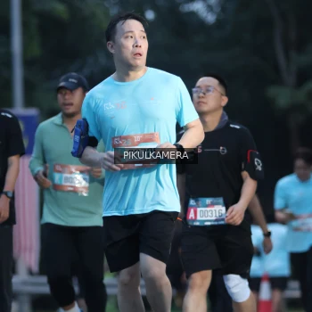 Runner Photo 3859673
