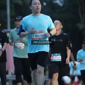 Runner Photo 3859674