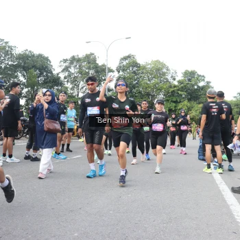 Runner Photo 3859690