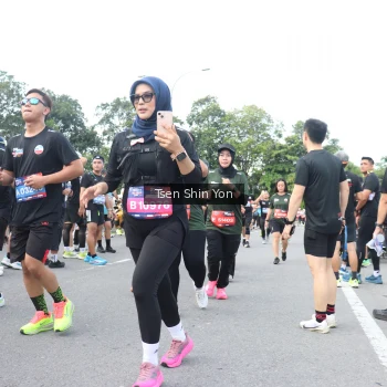 Runner Photo 3859725