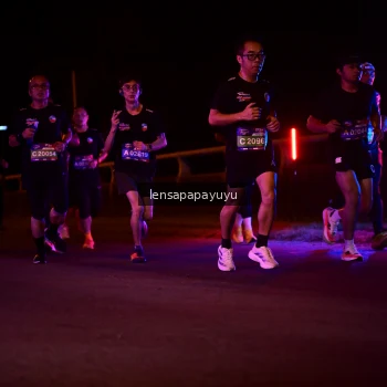 Runner Photo 3859741