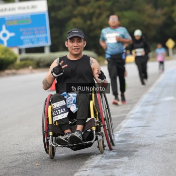 Runner Photo 3859747