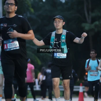 Runner Photo 3859855