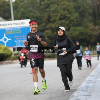 Runner Photo 3859861