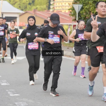 Runner Photo 3859879