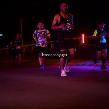 Runner Photo 3859900