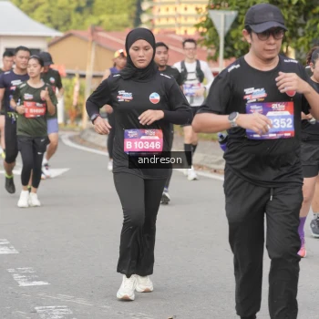 Runner Photo 3859909