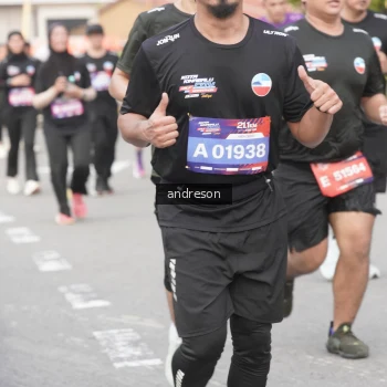 Runner Photo 3859915