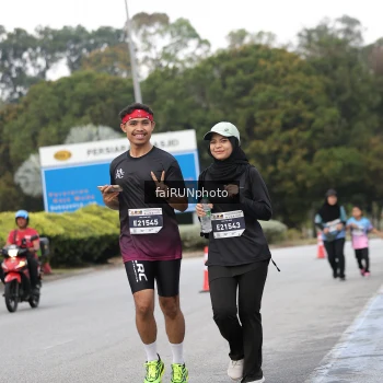 Runner Photo 3859946