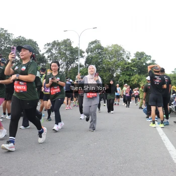 Runner Photo 3859998