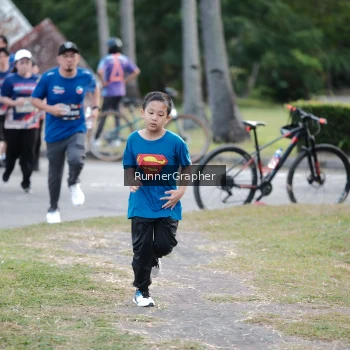 Runner Photo 3860047