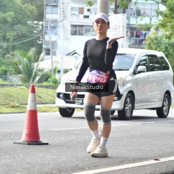 Runner Photo 3860059