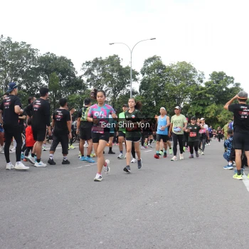 Runner Photo 3860067