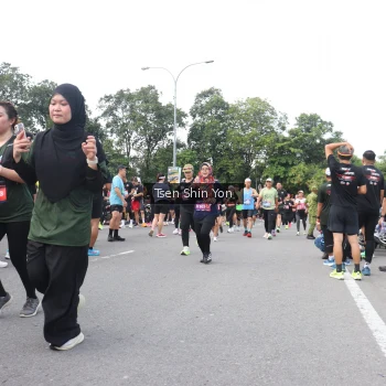 Runner Photo 3860078