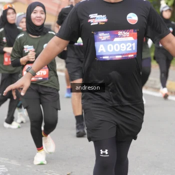 Runner Photo 3860110