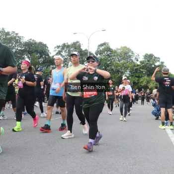 Runner Photo 3860186