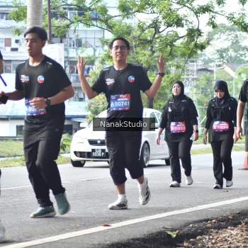 Runner Photo 3860266