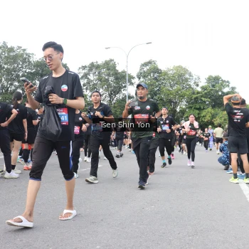 Runner Photo 3860335