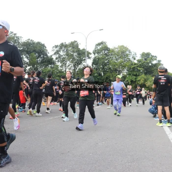 Runner Photo 3860475