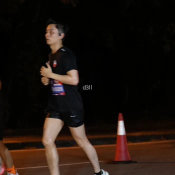 Runner Photo 3860532