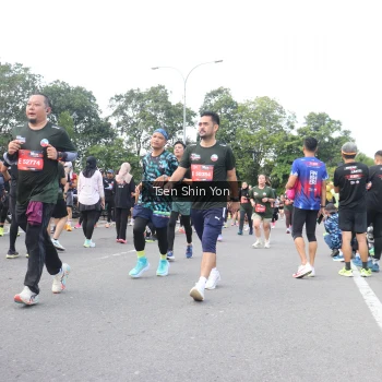 Runner Photo 3860611