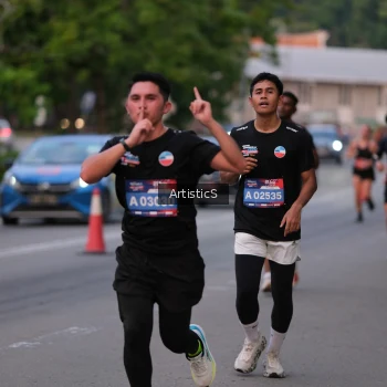 Runner Photo 3860613