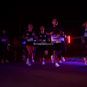 Runner Photo 3860660