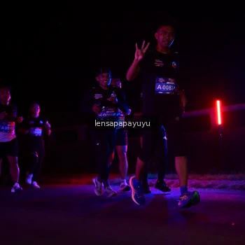 Runner Photo 3860665