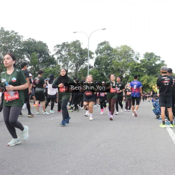 Runner Photo 3860692