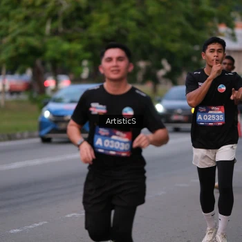 Runner Photo 3860700