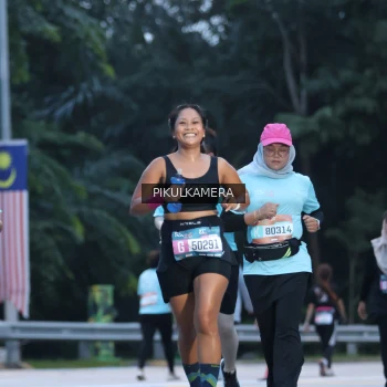 Runner Photo 3860716