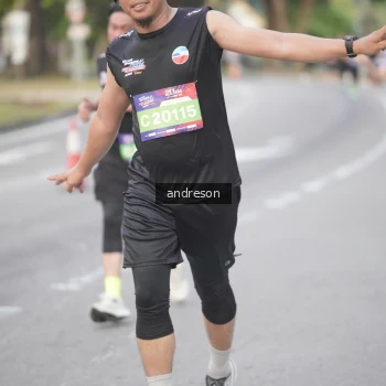 Runner Photo 3860743