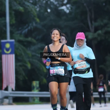 Runner Photo 3860746