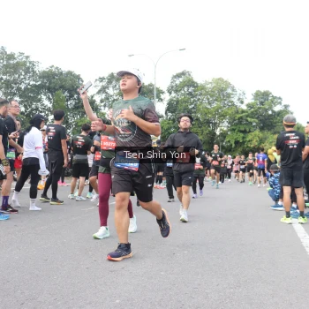 Runner Photo 3860845
