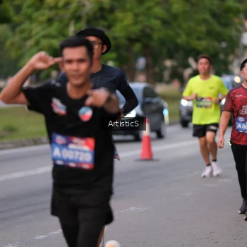 Runner Photo 3860878