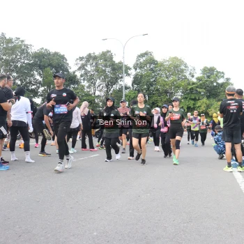 Runner Photo 3860956