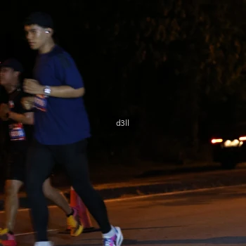 Runner Photo 3860975