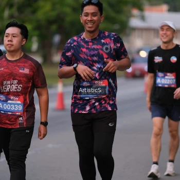 Runner Photo 3860993