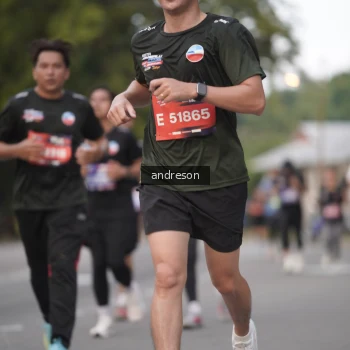 Runner Photo 3861265
