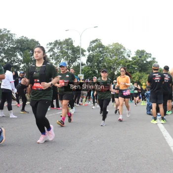 Runner Photo 3861324