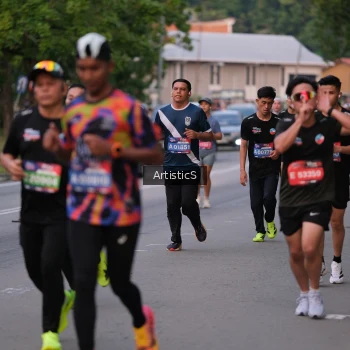 Runner Photo 3861411
