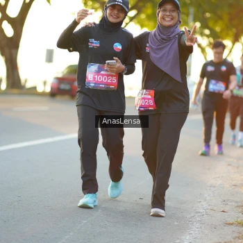 Runner Photo 3861435