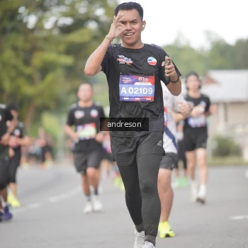 Runner Photo 3861505