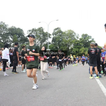 Runner Photo 3861670
