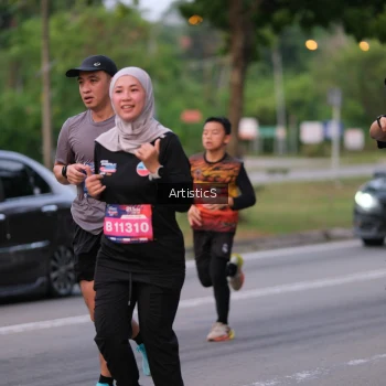 Runner Photo 3861671