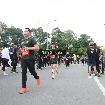 Runner Photo 3861672