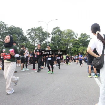 Runner Photo 3861687