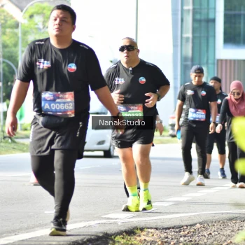 Runner Photo 3861695