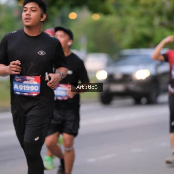 Runner Photo 3861810
