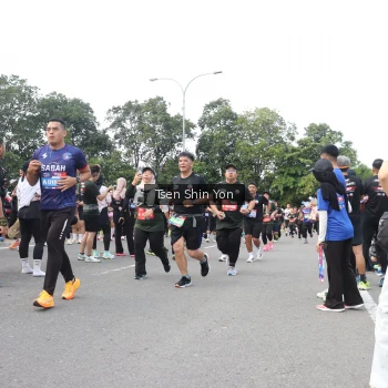 Runner Photo 3861843
